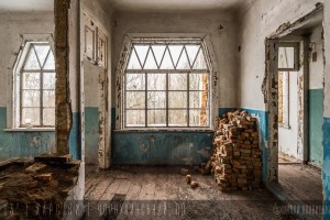 Школа в с. Харсики, арх. Сластион